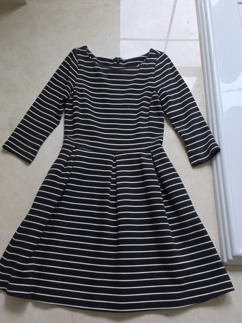 Banana Republic Black & Cream Striped Fit-and-Flare Dress